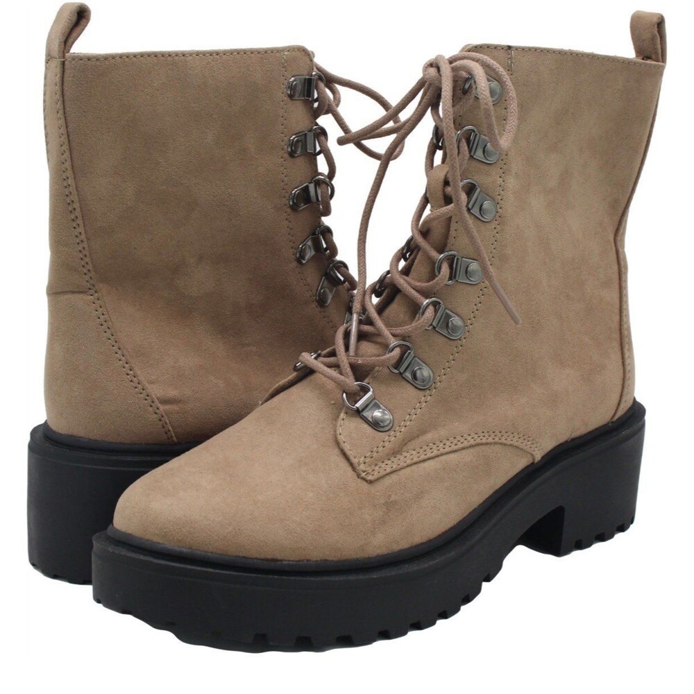 American Eagle Tan Combat Boots Sz. 9 New